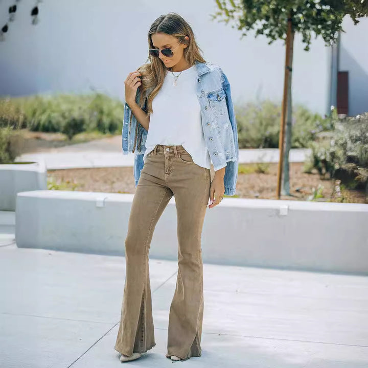 Long flared jeans for women with high waist and Chic & Stil fashionable design