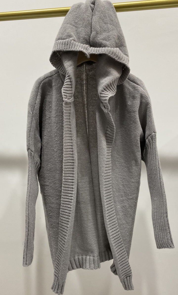 Ladies Casual Knit Sweater with Open Front and Fine Texture Lune London
