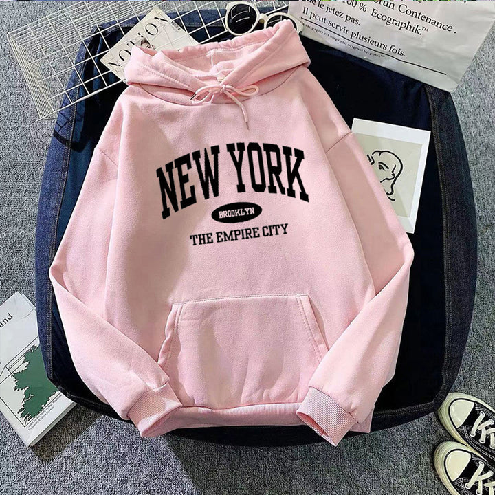 Women Cozy Hoodie with New York Print Chic & Stil