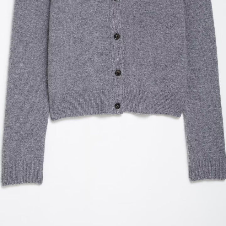 Women Short-Cut Fine Knit Cardigan with Round Neck and Ribbed Cuffs Amarae