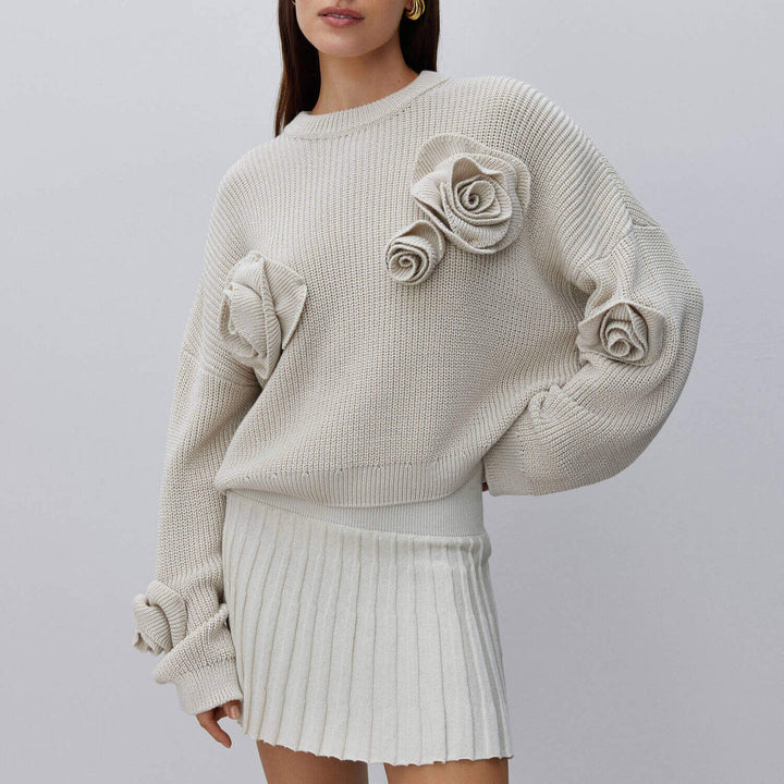 Women's plush sweater with decorative rose appliqués Lune London