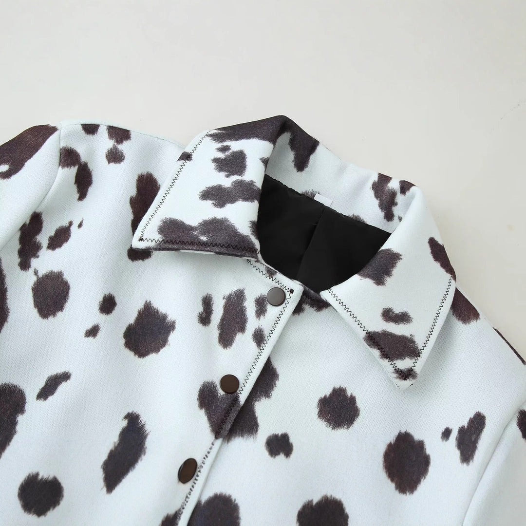 Veste féminine à la mode avec un motif de vache unique Chic & Stil