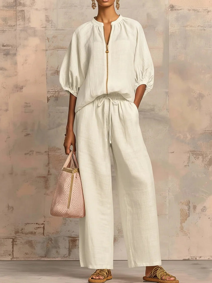 Ladies Airy Two-Piece with Modern Collar and Zipper Lune London