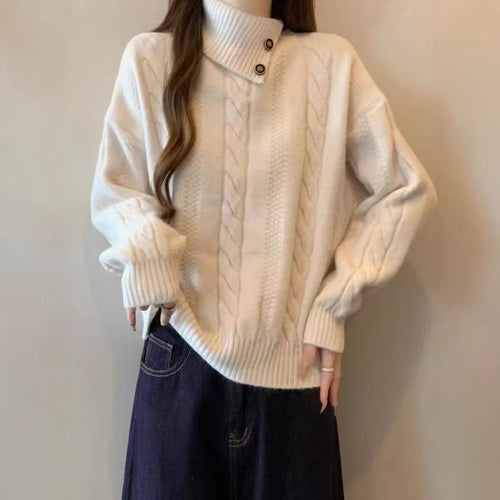 Sweater en tricot épais pour femmes avec col montant et détails en boutons Chic & Stil