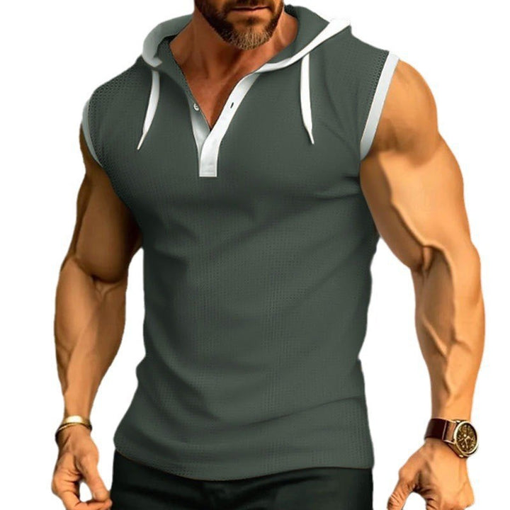 Sleeveless polo for men with modern cut and practical hood Amarae