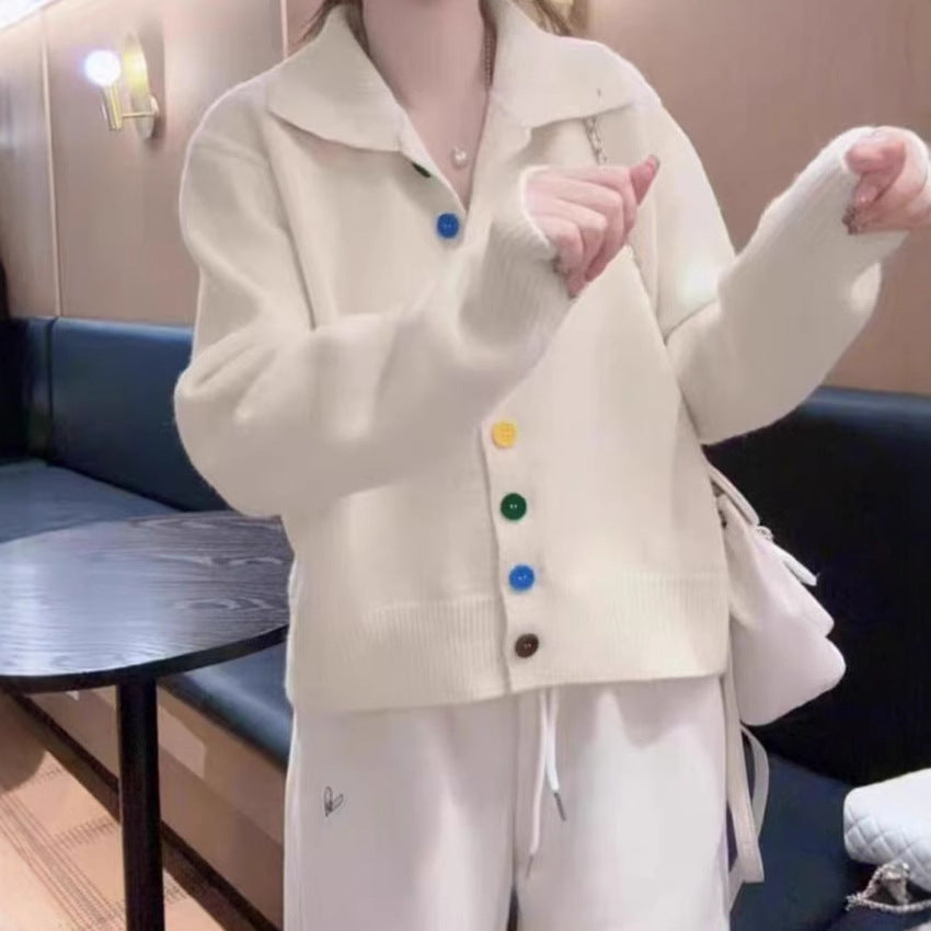 Short knitted jacket for women with colorful button details Lune London