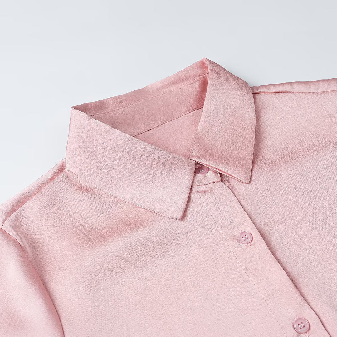 Women's fluid shirt with extended back hem, Kent collar and cuffs Amarae