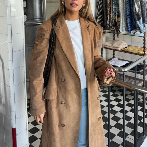 Women Elegant long coat with double buttoning and practical pockets Amarae