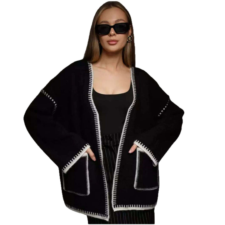 Women’s knit jacket with a dreamy modern design and a comfortable fit Lune London