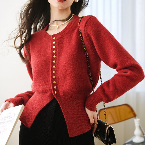 Cardigan élégant pour femmes avec détails de boutons et coupe décontractée Chic & Stil