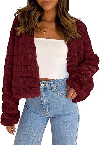 Ladies Short Cozy Jacket with Structured Design and Soft Inner Lining Amarae