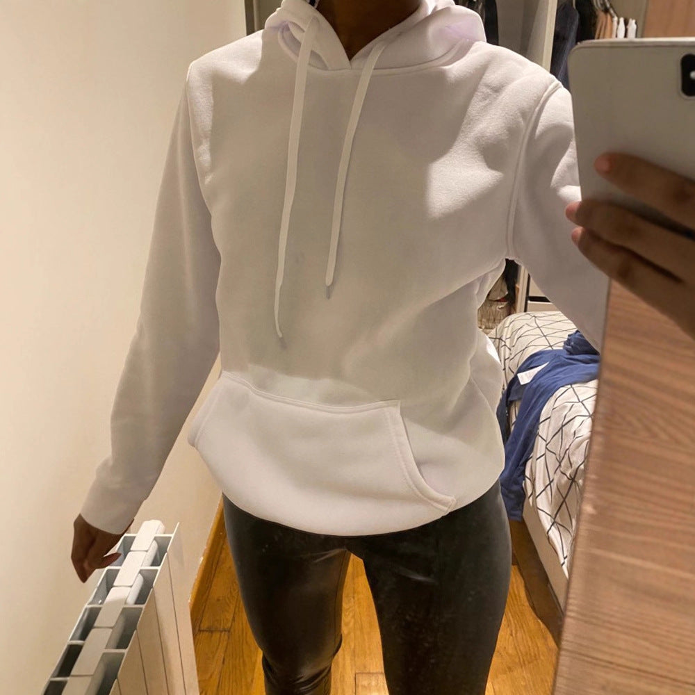 Hooded sweatshirt for women with kangaroo pocket Lune London