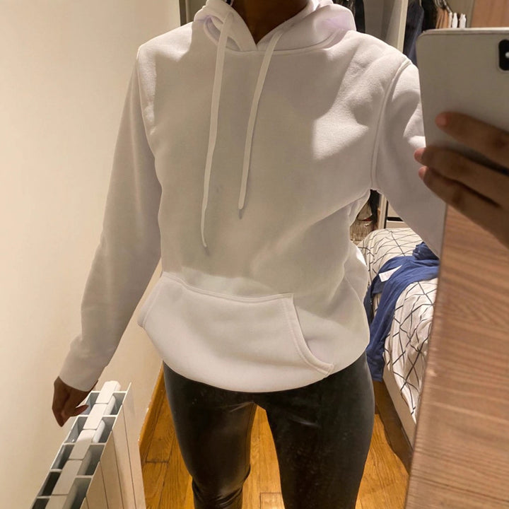 Hooded sweatshirt for women with kangaroo pocket Lune London