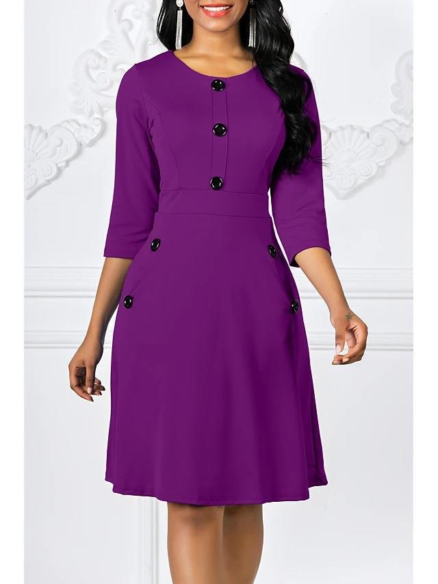 Classic three-quarter sleeve dress for women with buttoned details Lune London