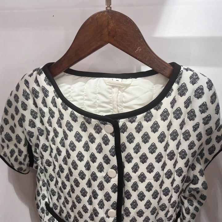 Elegant and comfortable jacket for women Lune London