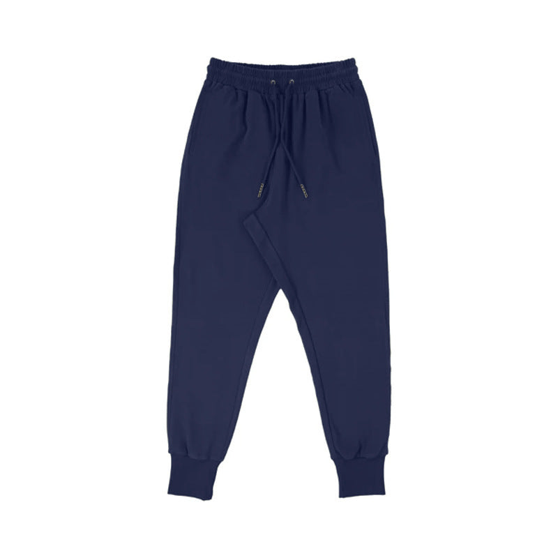 Comfortable jogging pants for men with elastic waist and practical pockets Lune London