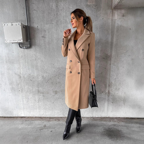 Wool double-breasted coat for women with an elegant button placket and a comfortable fit Amarae