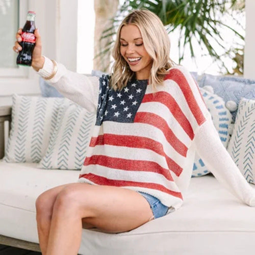 Knitted sweater for women with chic and stylish patriotic flag pattern