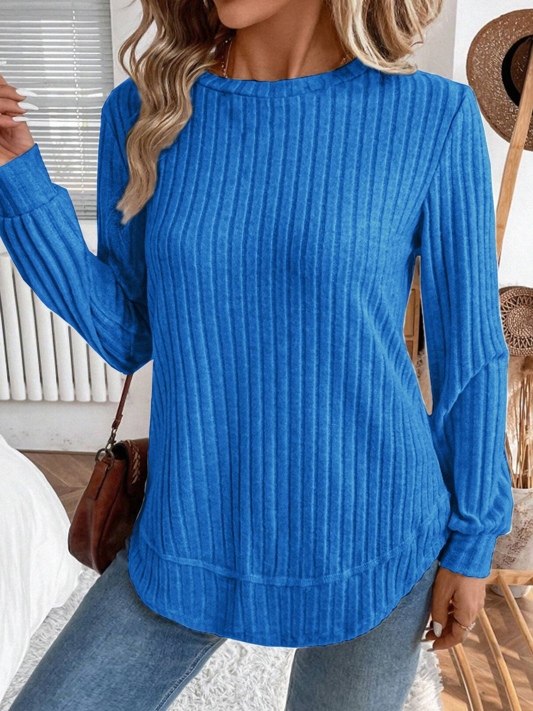 Pull en tricot décontracté pour femmes avec rayures verticales Chic & Stil
