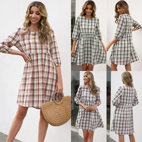 Dress for women with a checkered look and a fitted design Amarae