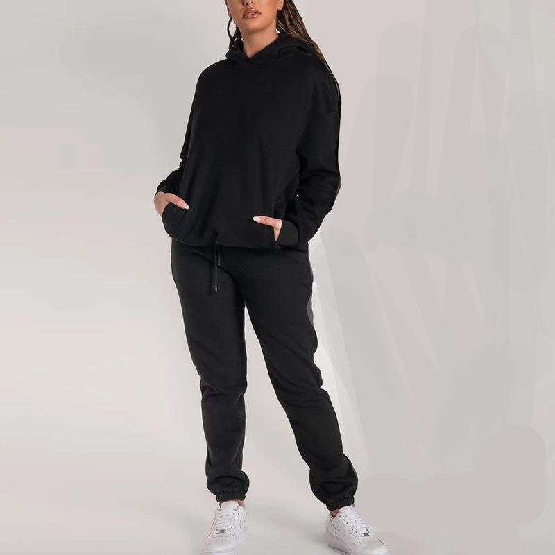 Ladies comfortable and stylish hoodie and jogging set Lune London