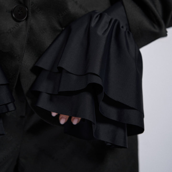 Long sleeve top for women with an open back and voluminous sleeves Lune London