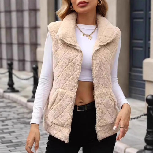 Cozy quilted fleece vest for women with hood and practical pockets Amarae