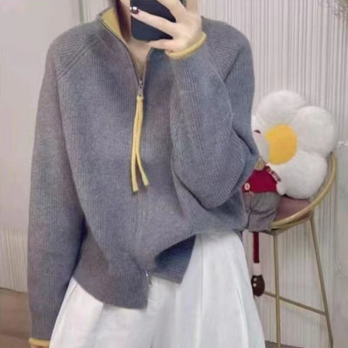 Pull en tricot pour femmes avec col montant et fermeture éclair Chic & Stil