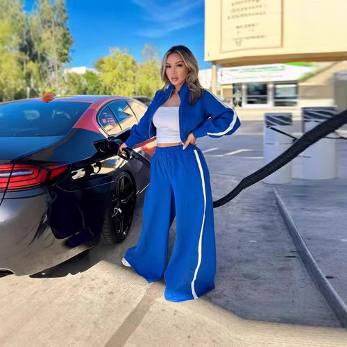 Casual tracksuit set for women with short jacket and wide pants Amarae