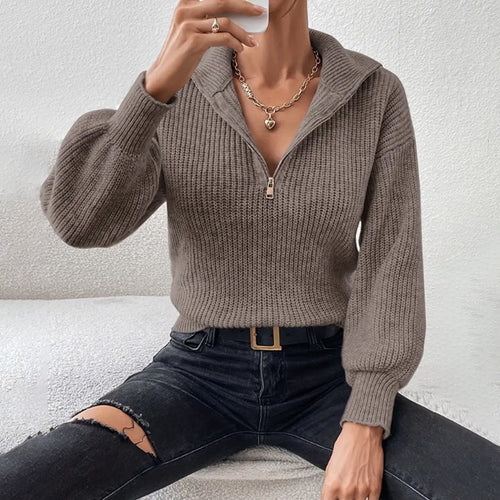 Women's Fashionable Sweater with High Collar and Zipper Amarae