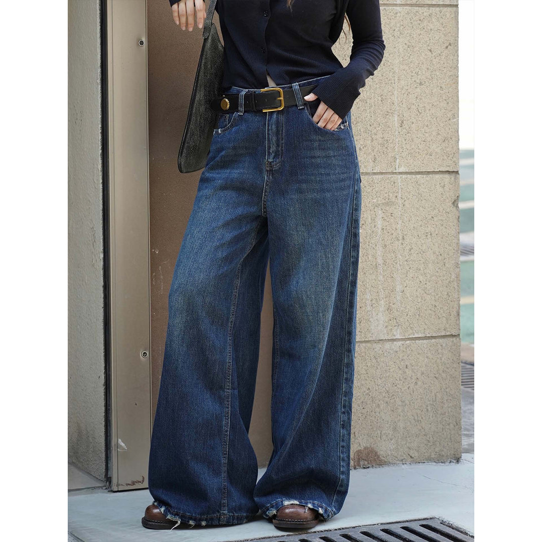 Women's Wide Vintage Denim Jeans with High Waist and Frayed Hem Amarae