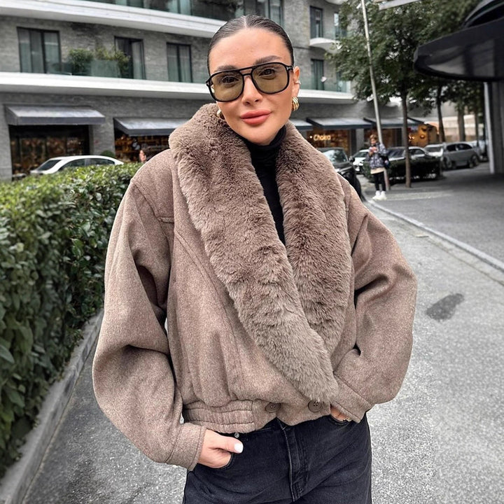 Women’s short jacket with voluminous faux fur shawl collar and elastic hem Amarae