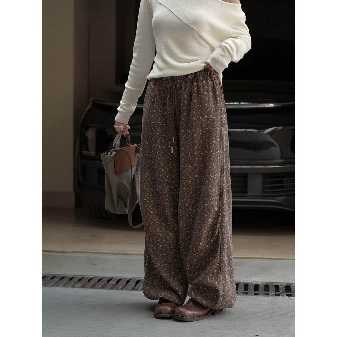 Women Asymmetrical Off-Shoulder Fine Knit Top with Twisted Hem Amarae