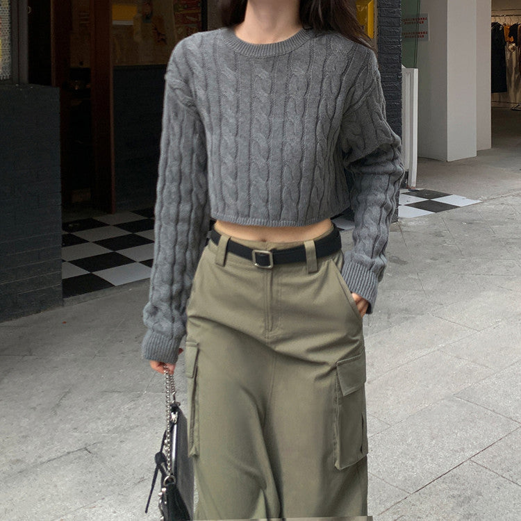 Thick knitted pullover for women with textured pattern and casual fit Lune London