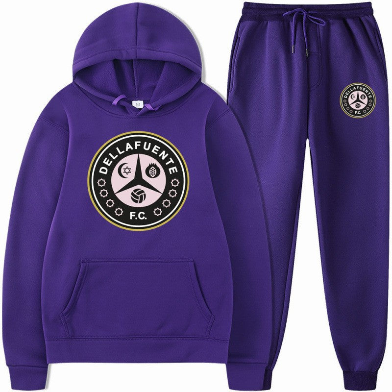 Women’s sweatshirt and jogging pants set with sporty club motif Chic & Stil