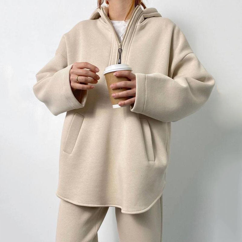 Ladies Modern High Collar Fleece Sports Set with Practical Pockets Lune London