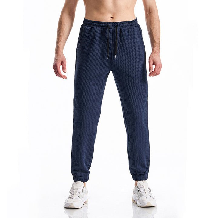 Comfortable sports pants for men with elastic waistband and modern side pockets Lune London