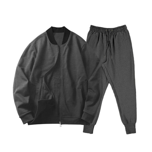 Casual men's suit with a modern cut and practical pockets Amarae