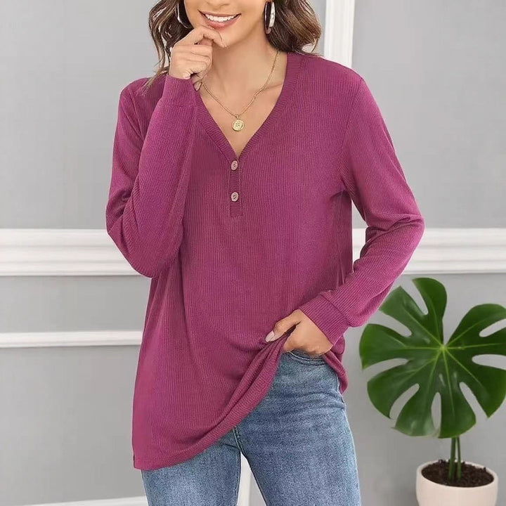 Casual long sleeve t-shirt for women with button placket and fine texture Lune London