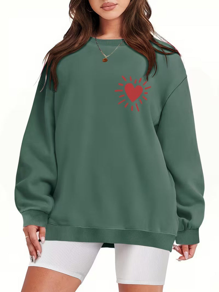 Women's sweatshirt with casual heart motif and oversized fit Lune London