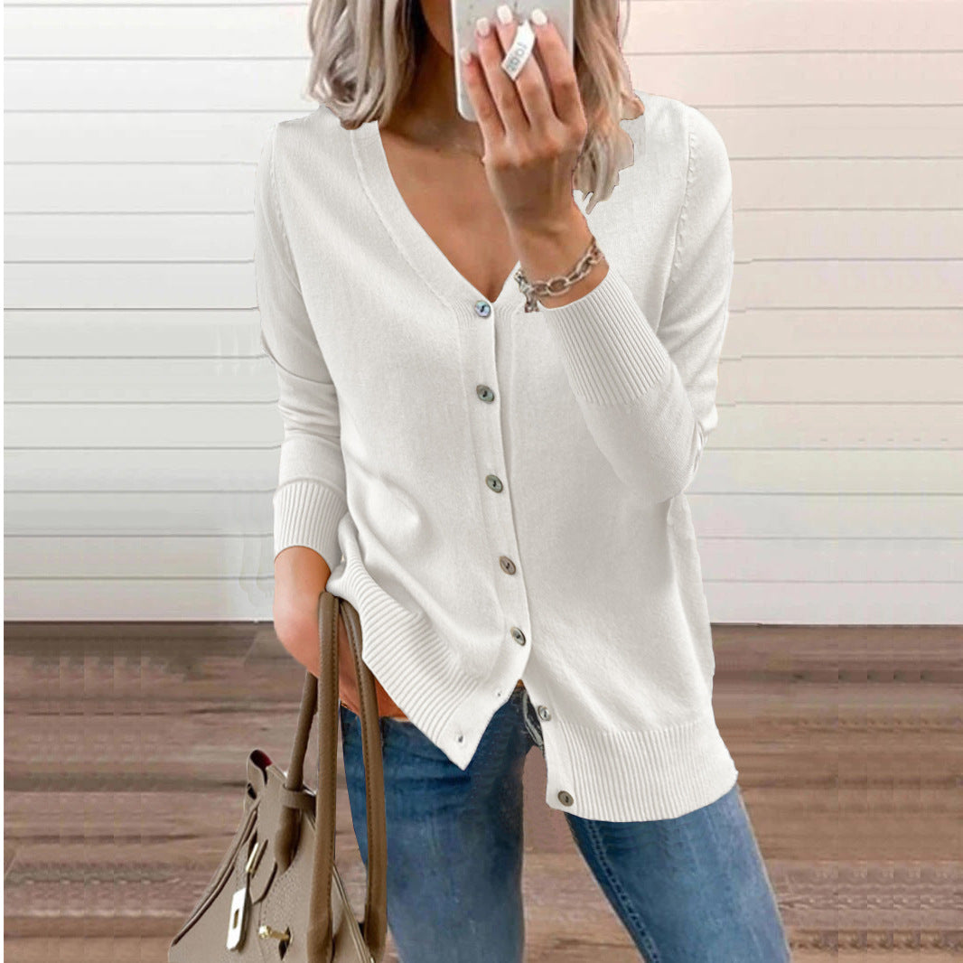 Lady cardigan with V-neck and fine button details Lune London