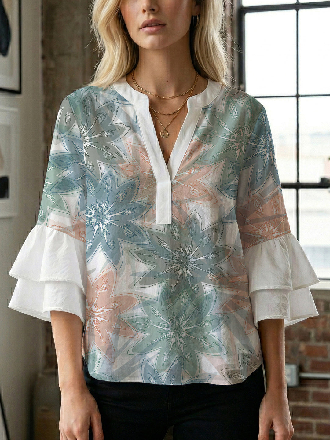 Women's flower creation with voluminous ruffled sleeves Lune London