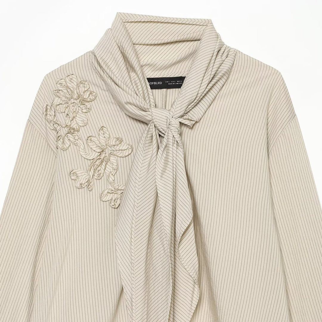 Ladies blouse with necktie collar, fine pinstripe and floral appliqué Amarae