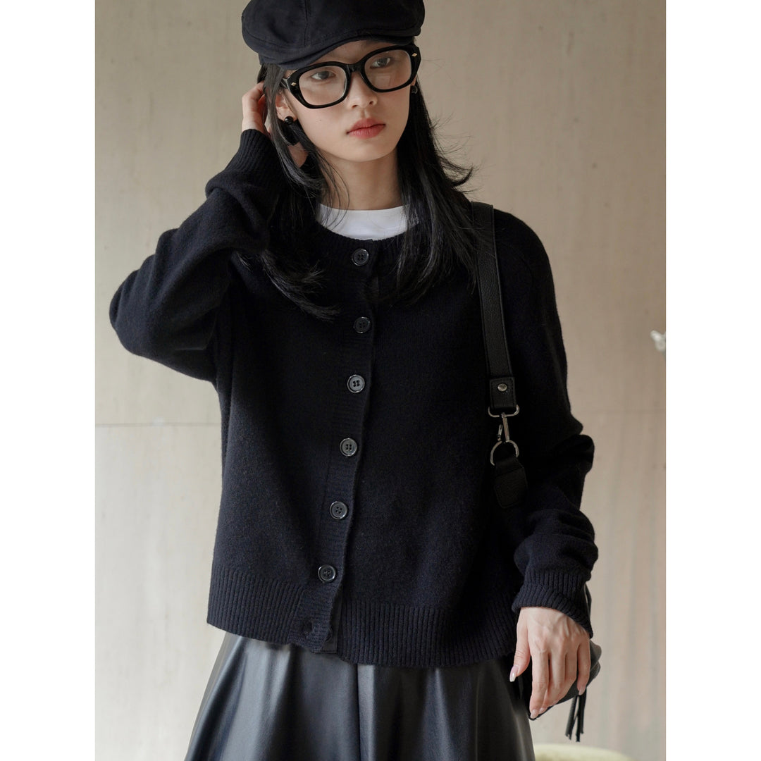 Women's Short Button Placket Cardigan made of fluffy Wool Blend with Round Neckline Amarae