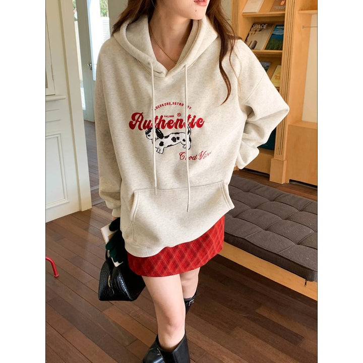 Women's Oversized Hoodie with Creative Print Chic & Stil