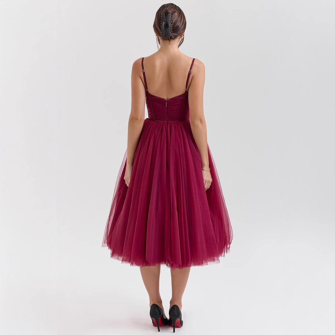 Ladies tulle dress with an elegant A-line silhouette and adjustable spaghetti straps Lune London