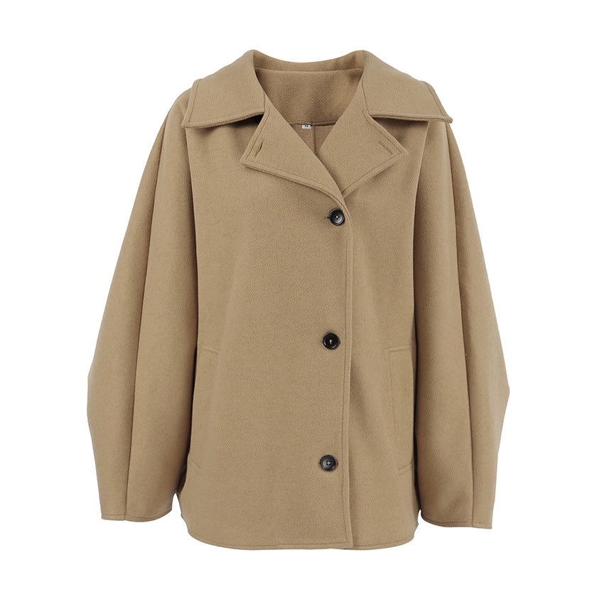 Oversized wool coat for women with classic cut Lune London