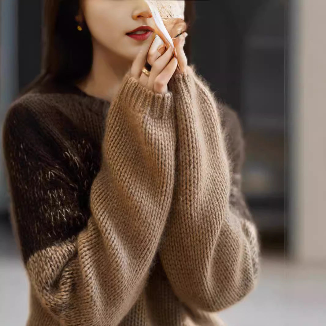 Knitted sweater for women with soft color gradient Lune London