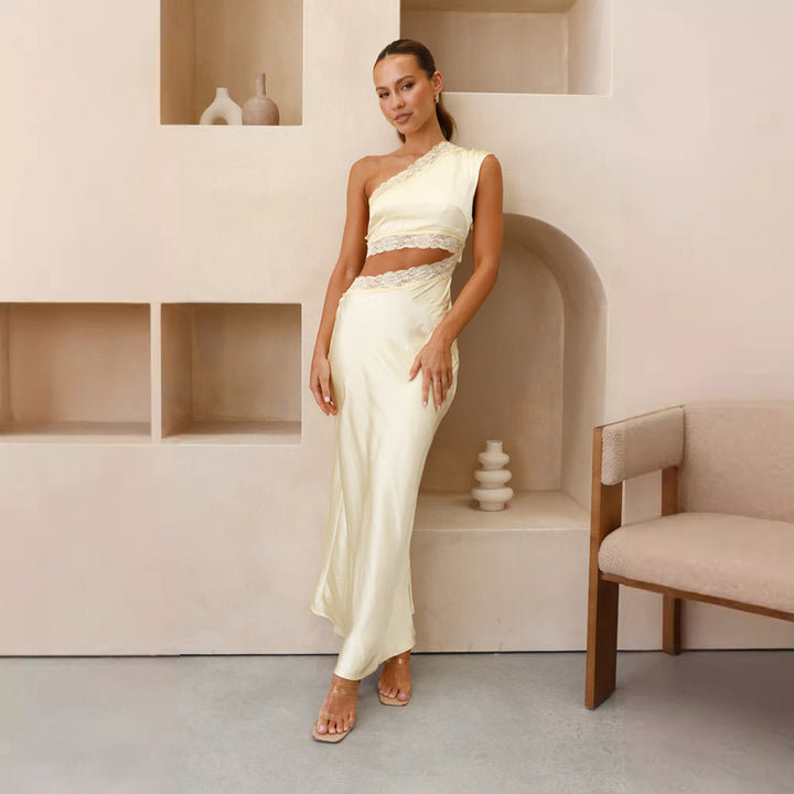Women's elegant wedding dress with asymmetric design and lace Lune London