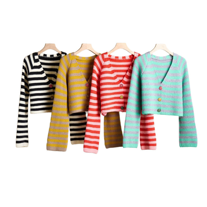 Cardigan femme avec design de boutons colorés et coupe décontractée Chic & Stil